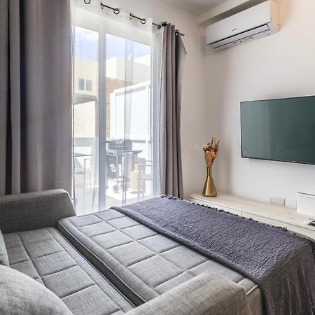 Dorris'S Apartment 5 Min Walk From St Julians San Ġwann 外观 照片
