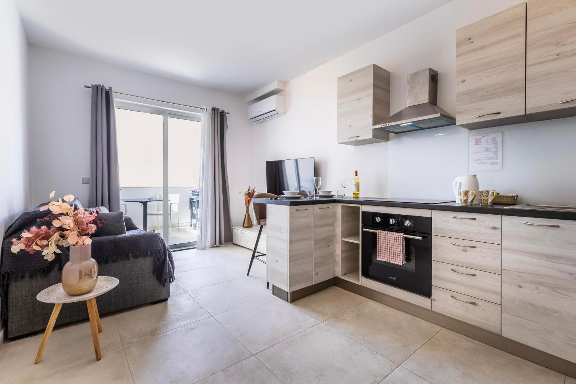 Dorris'S Apartment 5 Min Walk From St Julians San Ġwann 外观 照片