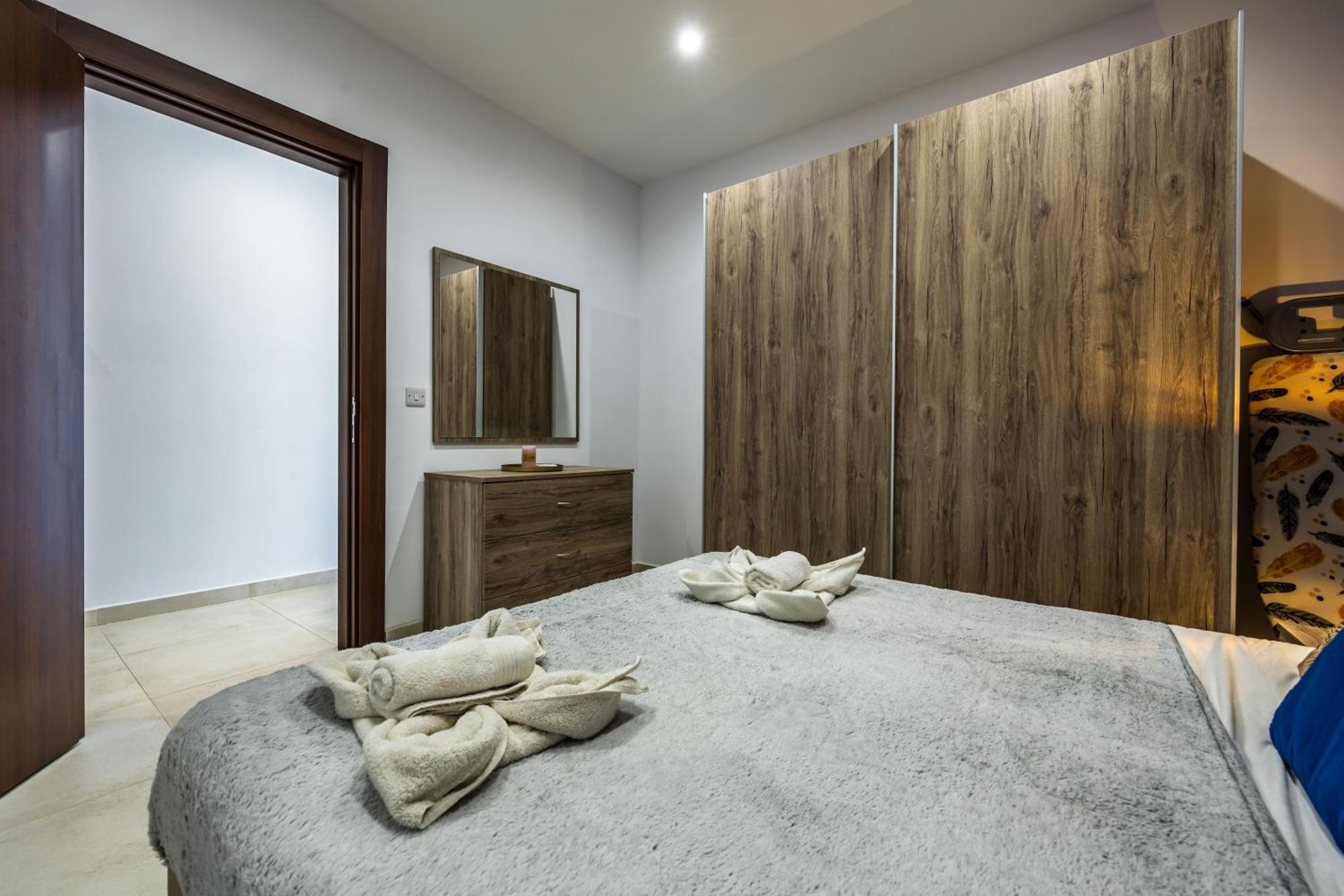 Dorris'S Apartment 5 Min Walk From St Julians San Ġwann 外观 照片